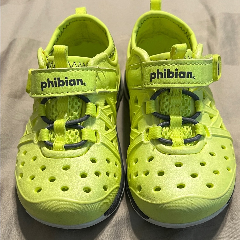 Phibian Stride Rite Neon Yellow Kids Water Shoes
